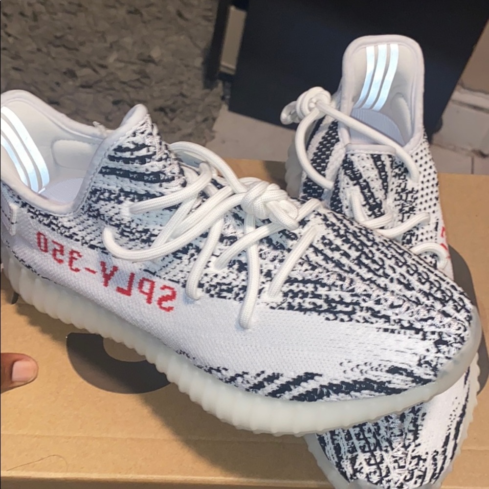 Yeezy boost 350 zebras